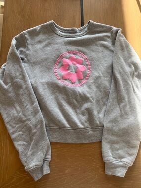 Club Pilates Women’s Gray Sweatshirt with Pink Logo